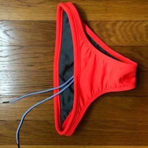 Jolyn Europe Bottom - Strawberry / XS